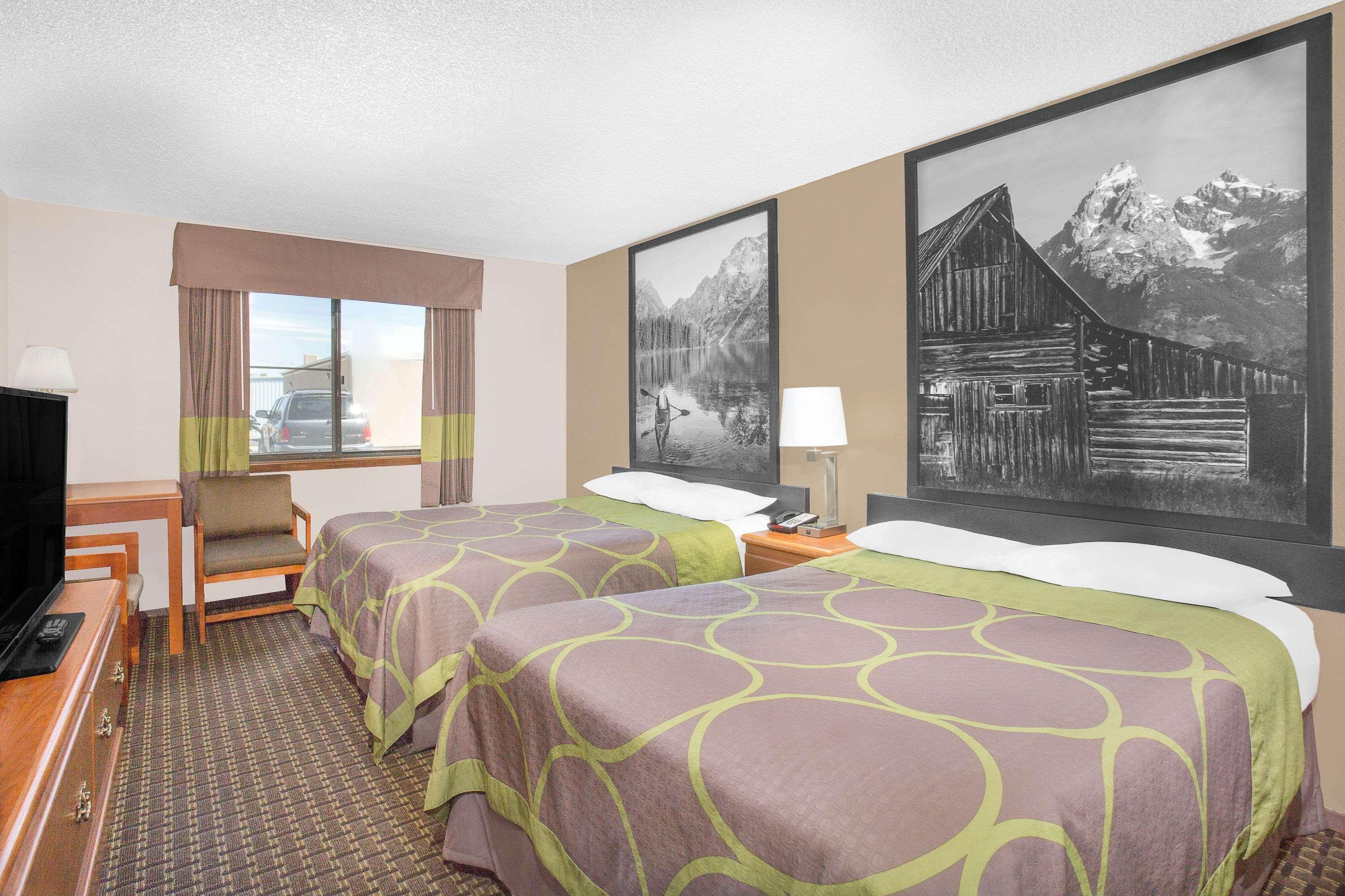Super 8 By Wyndham Riverton Eksteriør bilde